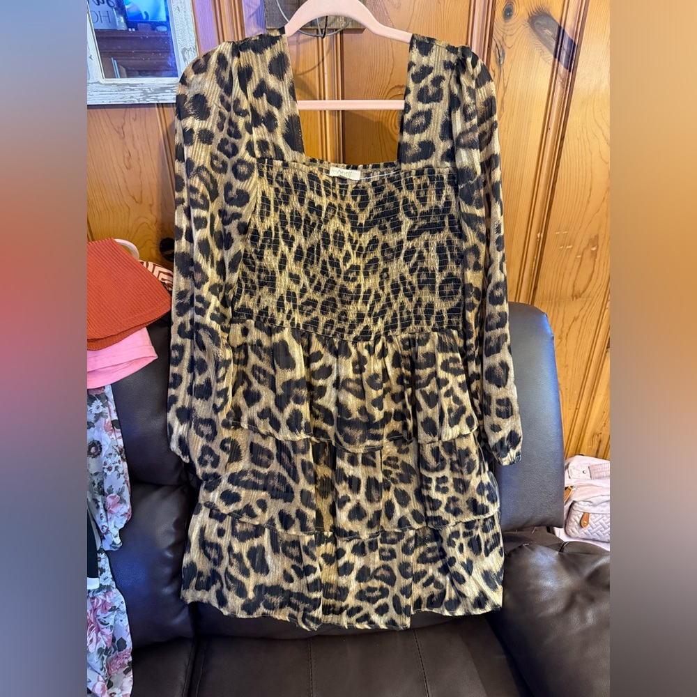 Oddy dress